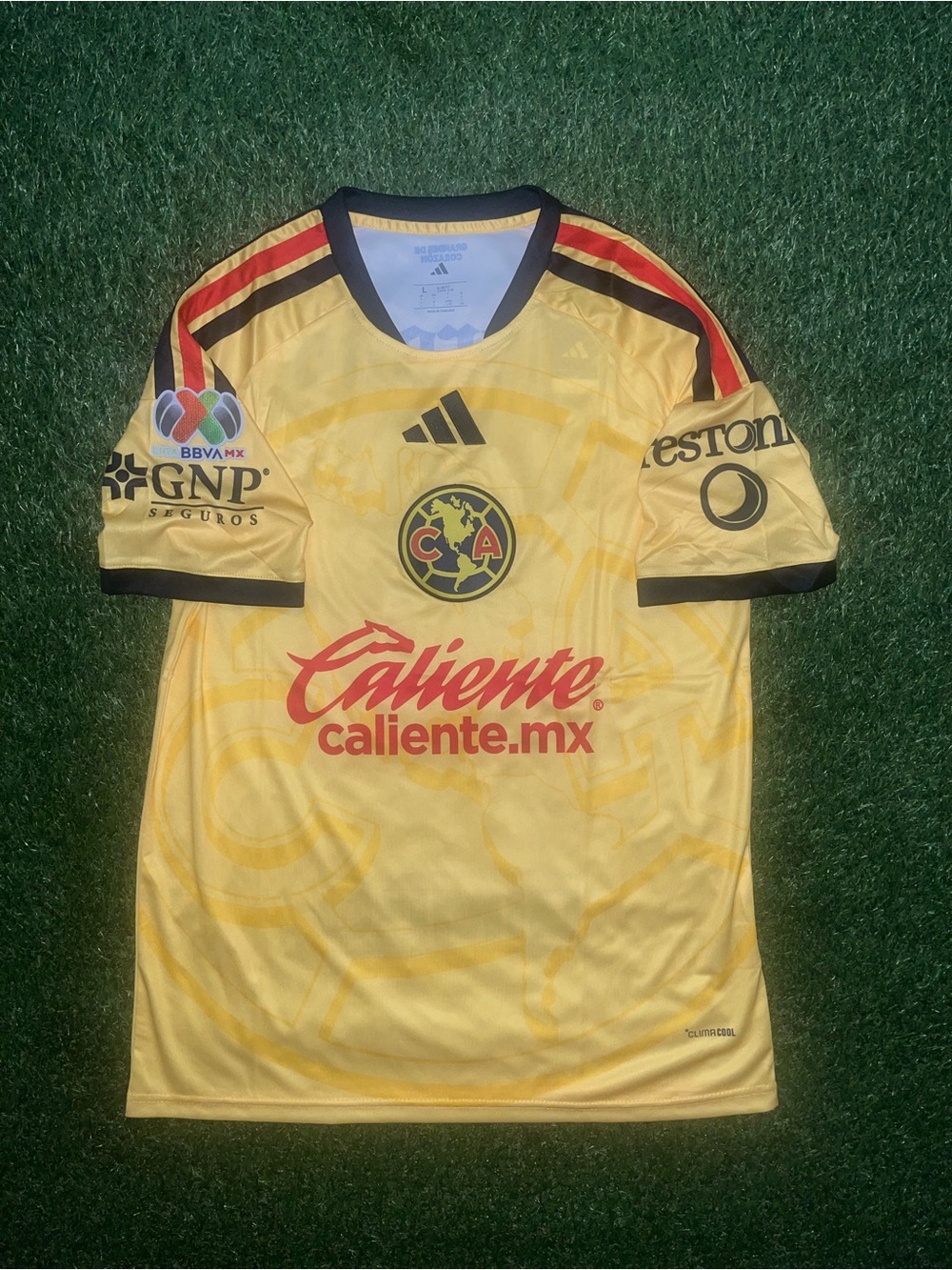 🟡 Club América 2026 Home Jersey — Liga MX Patch — Size L